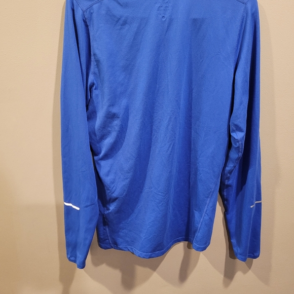 Womans Nike dry fit jacket Small - Picture 6 of 6